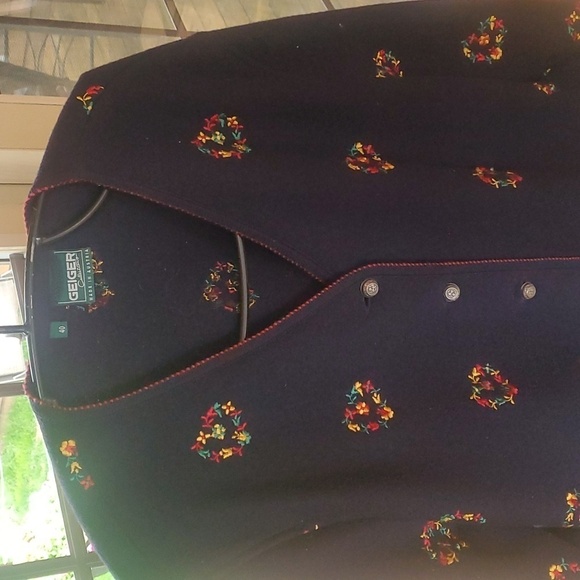 Geiger Austria Sz. 40 M L Embroidered Art 100% Boiled Navy Blue Wool Cardigan - Picture 3 of 12